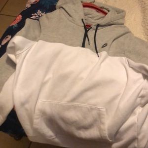 Hollister sweater